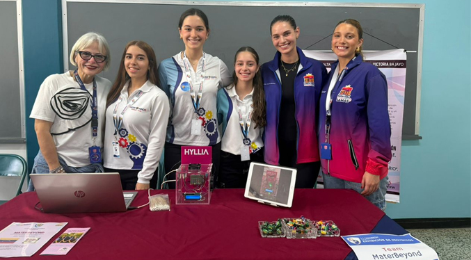 Colegio Mater Salvatoris realiza III Encuentro de Robótica