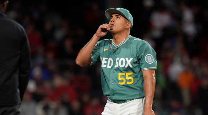 Ranger Suárez lanza joya y Medias Rojas dejan en el terreno a Tigres en la 10ma