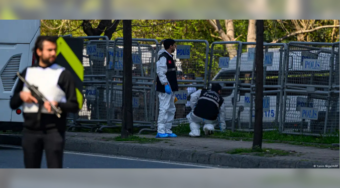 Un muerto en tiroteo frente a consulado israelí en Estambul