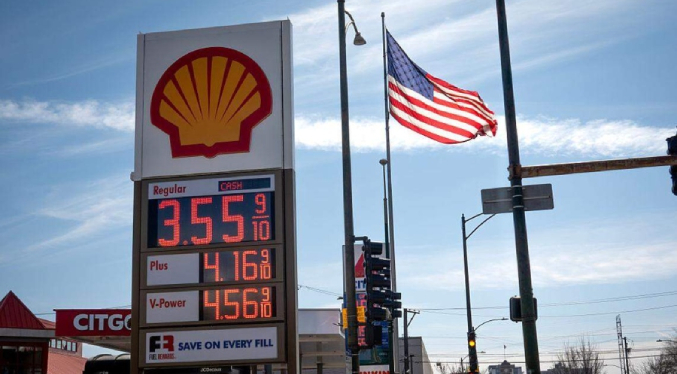 EEUU dispuesto a suspender temporalmente impuesto a la gasolina por el alza de precios