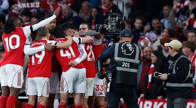El Arsenal ya roza la Premier League