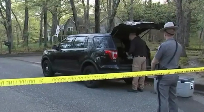 Apuñala más de 40 veces a su madre discapacitada en Nueva York