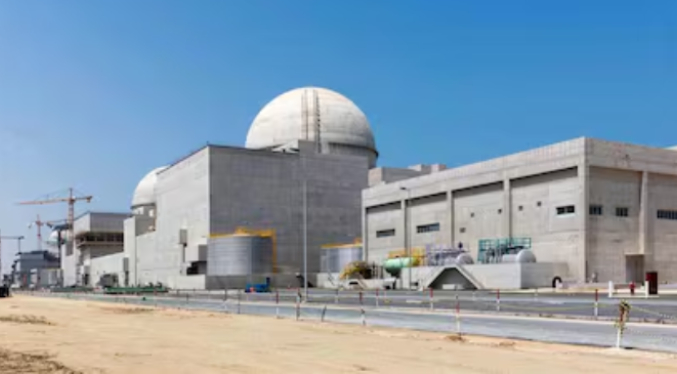 Ataque con dron alcanza central nuclear de los Emiratos