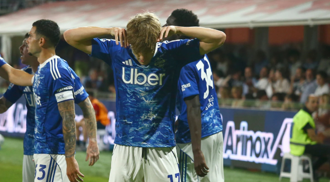 Como corona un ascenso sorprendente en el Calcio y va a la Liga de Campeones