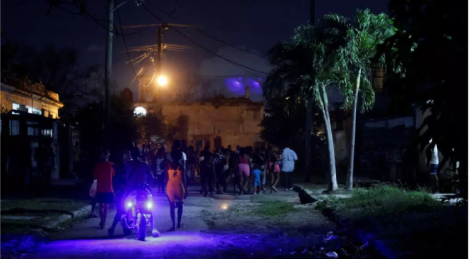 Cuba: Un apagón masivo en el este de la isla afecta a siete de 15 provincias