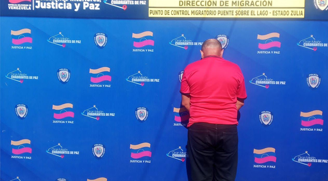PNB lo detiene en el Puente sobre el Lago por uso de documento falso y solicitud judicial