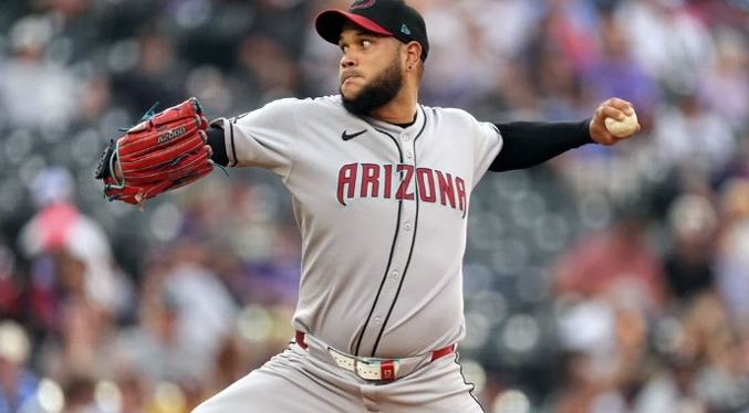 Eduardo Rodríguez pinta de blanco a Piratas de Pittsburgh