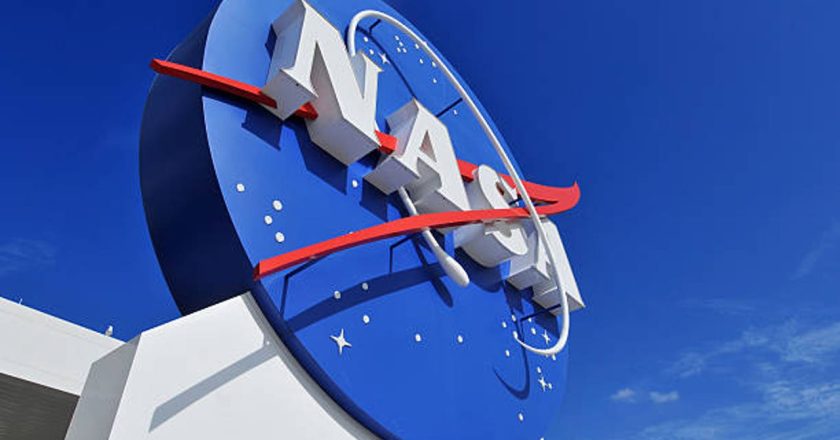 La NASA levanta refugio de emergencia de astronautas en la EEI tras fuga de aire