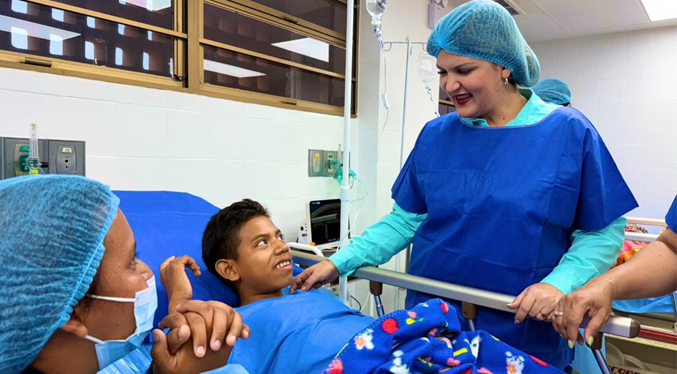 El Hospital de Especialidades Pediátricas activa quirófanos rehabilitados por la Gobernación con 16 operaciones