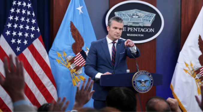 EEUU abre el corredor militar en Ormuz y da la guerra por casi acabada