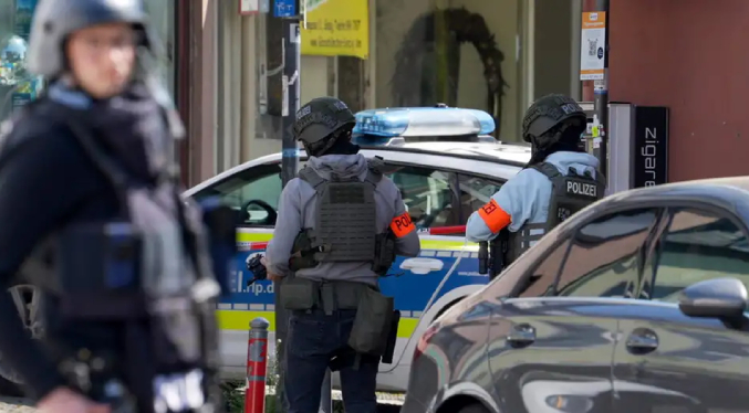 Asalto con toma de rehenes paraliza a Sinzig, en Alemania