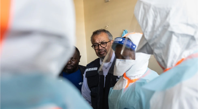El jefe de la OMS celebra cinco recuperaciones de ébola al inaugurar un centro de tratamiento en Congo