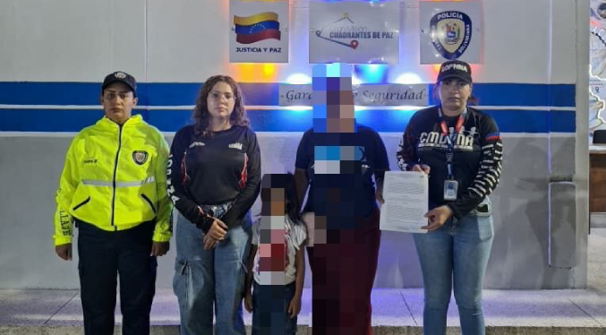 Detienen a mujer por abandonar a sus tres hijos para irse a la playa en Aragua