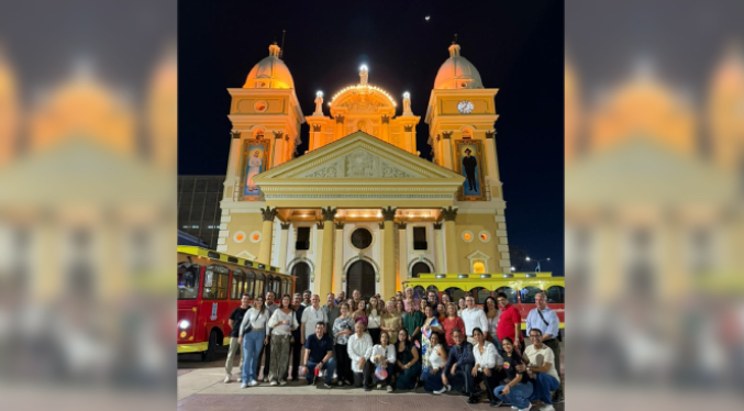 Participantes del XIII Congreso de la Facultad de Medicina “Dr. Domingo Bracho Díaz” recorrieron ruta patrimonial