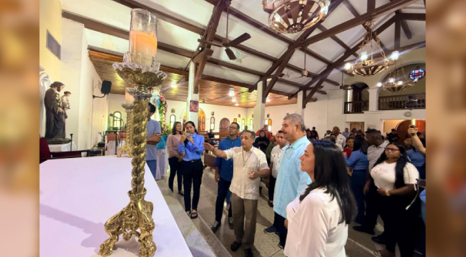 Caldera entrega aporte para rehabilitar el templo de Nuestra Señora de Fátima en Bachaquero