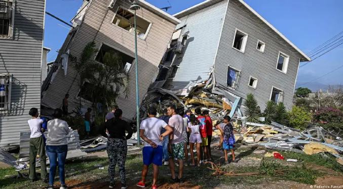 Aumentan a 188 los fallecidos y 1.520 los heridos por los terremotos en Venezuela