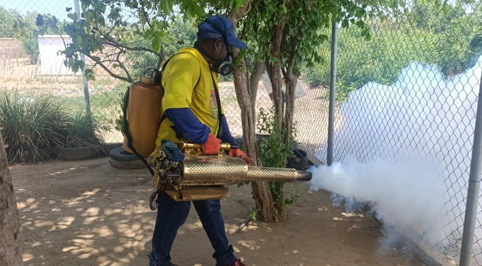 Jornada de fumigación de la Alcaldía de Maracaibo llega a siete escuelas