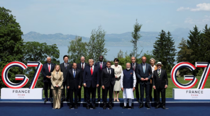 Líderes del G7 debaten riesgos de seguridad de la IA y las RR.SS en el cierre de la cumbre en Francia