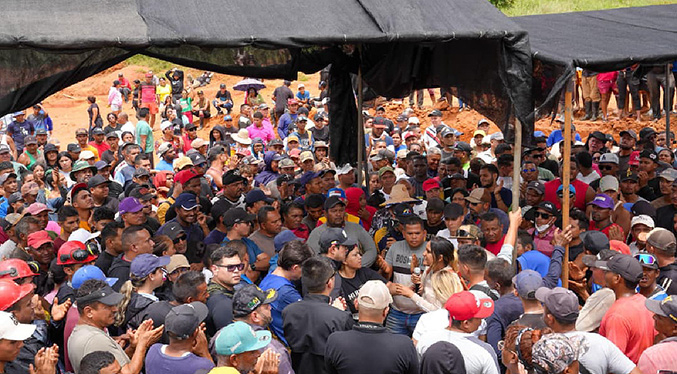 Gobierno activa plan para articular respuestas a mineros de Las Claritas