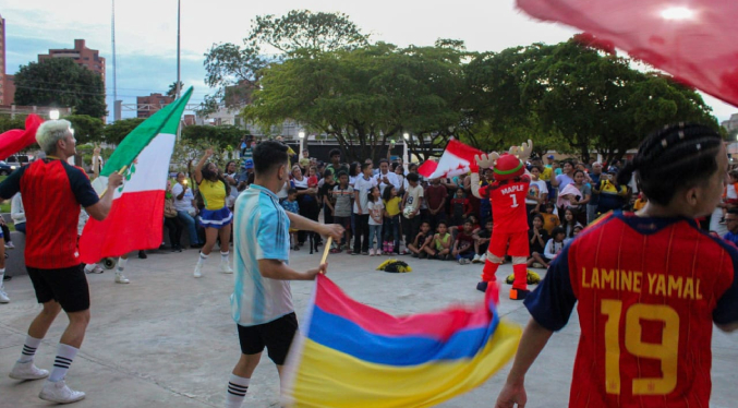 Alcaldía de Maracaibo lleva fiesta mundialista a la Plaza Yepes