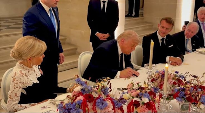 Trump firma el acuerdo de entendimiento con Irán durante su visita a Versalles