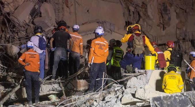 Portugal envía un equipo de sesenta especialistas a Venezuela para ayudar en el rescate