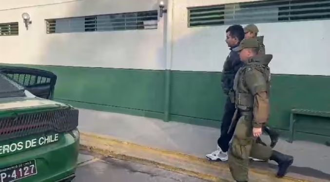 Venezolano es asesinado a puñaladas por su vecino en Chile