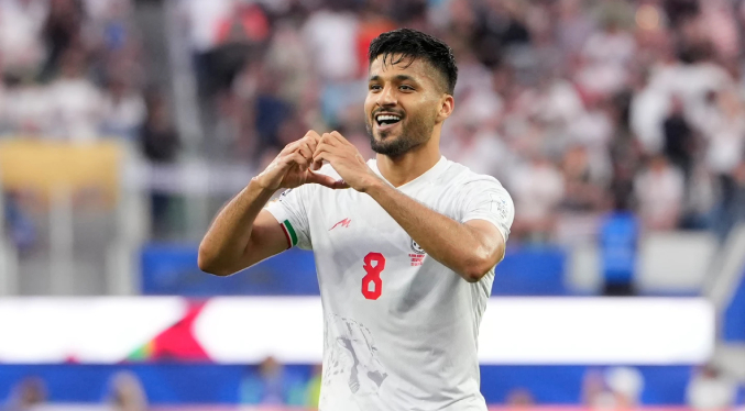 Irán abre su Mundial marcado por la geopolítica con un empate 2-2 ante Nueva Zelanda