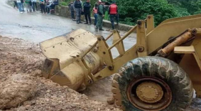 Gobierno solicita apoyo al sector privado para intensificar labores de rescate