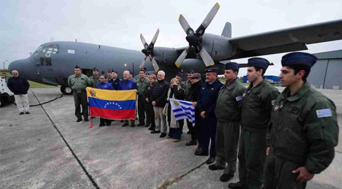 Parte hacia Venezuela segundo vuelo con ayuda humanitaria desde Uruguay