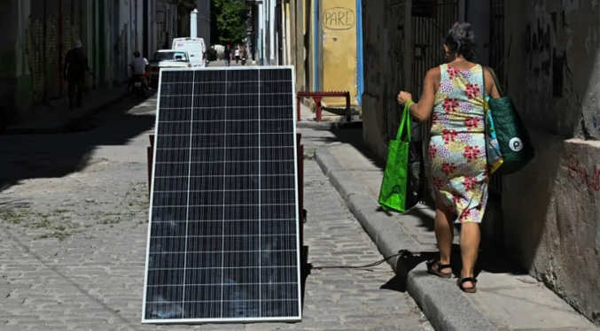 Cuba restablece progresivamente la electricidad tras tercer apagón nacional en seis meses