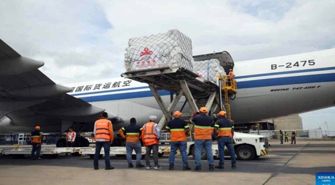 Llega a Venezuela primer lote de ayuda humanitaria china tras los terremotos