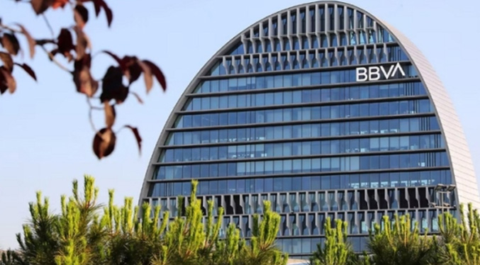 Banco español BBVA gana 2.979 millones de euros en México hasta junio, un 8,2 % más