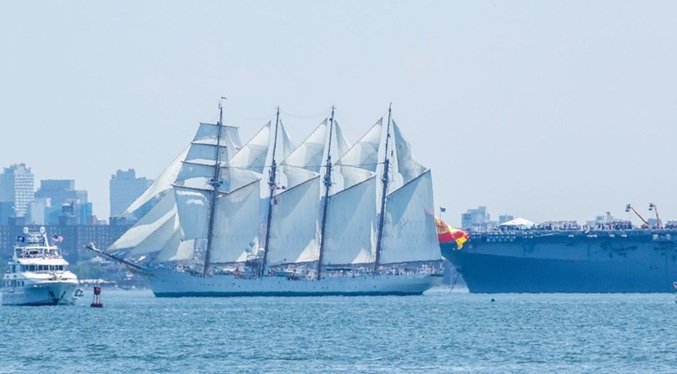 El buque escuela Juan Sebastián de Elcano participa en actos del 4 de julio en Nueva York