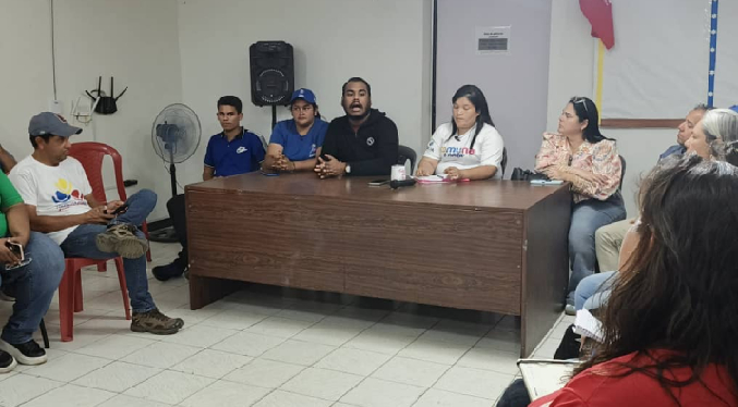 Dirección de Comunas inicia despliegue en las 18 parroquias de Maracaibo