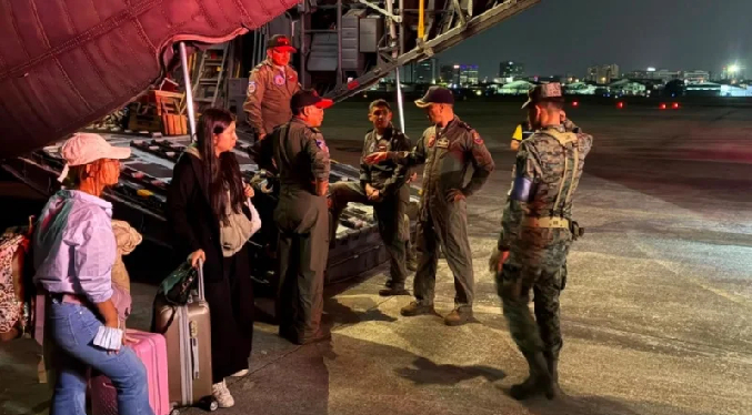 Ecuador confirma repatriación de nueve connacionales afectados por el terremoto en Venezuela