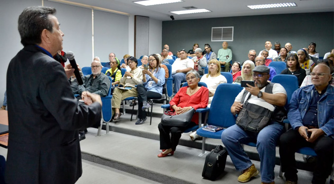 Secretaría de Cultura propone incorporar la obra de Udón Pérez a la malla curricular de escuelas de Zulia