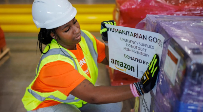 Amazon anuncia que establecerá un puente aéreo con asistencia humanitaria para Venezuela