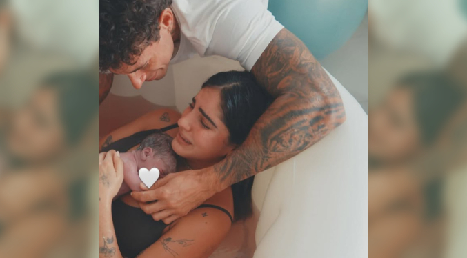 Isabella Ladera da a luz a su hijo Koa durante un parto casero