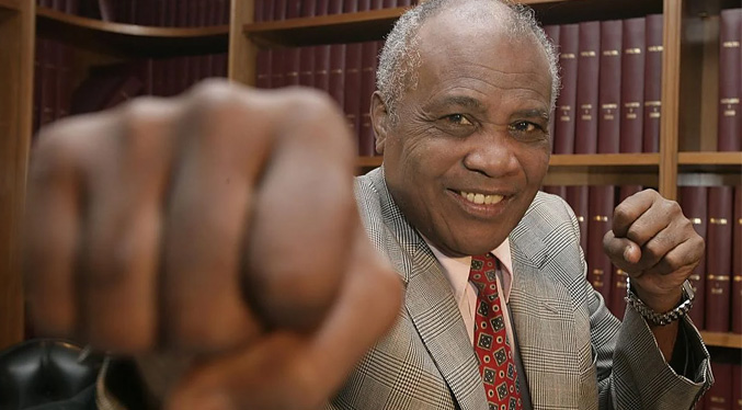 Fallece la leyenda del boxeo español José Legrá