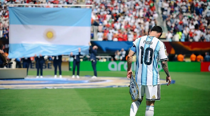 Messi y otros nueve jugadores no regresarán con el plantel a Argentina tras el Mundial