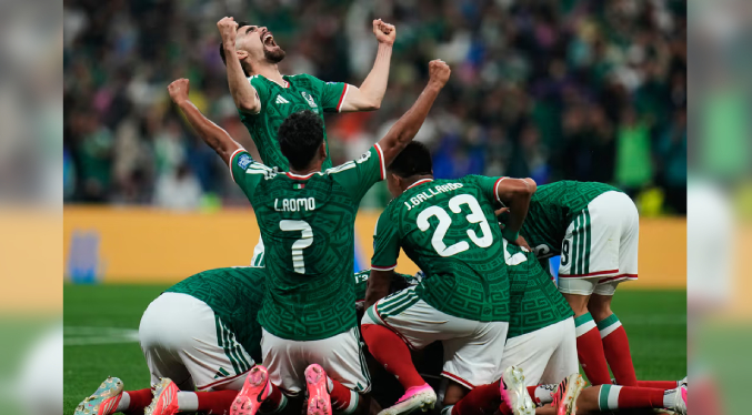 México somete a Ecuador, avanza a octavos y rompe una sequía mundialista de 40 años
