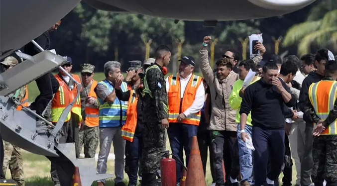 OIM: Retorno de hondureños aumenta 40 % y tránsito migratorio baja 74 % en primer semestre