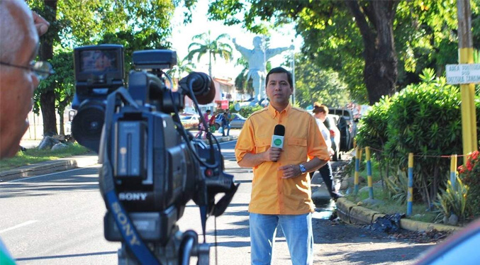 ICE detiene en Miami Beach a periodista venezolano con solicitud de asilo pendiente