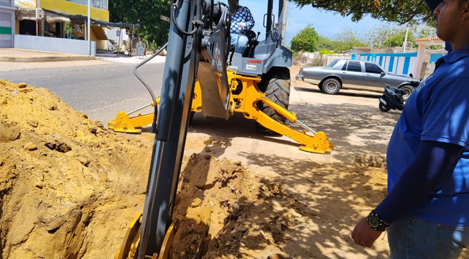 El Estado Mayor de Aguas y Servicios en Mara avanza en la parroquia San Rafael