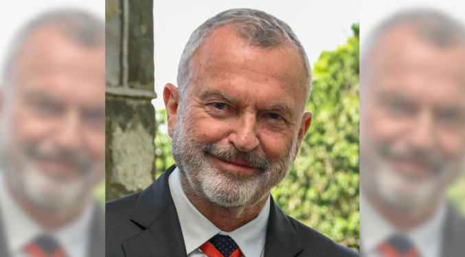 Representante de Sam Neill confirma la causa de muerte del actor