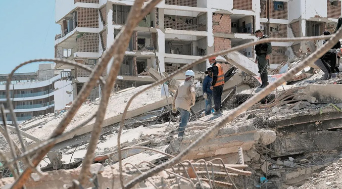 Venezuela convoca a empresas extranjeras para construcción «agresiva» de casas tras sismos