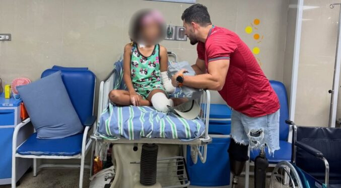 Estiman que cerca de 600 personas requieren una prótesis por el doble terremoto