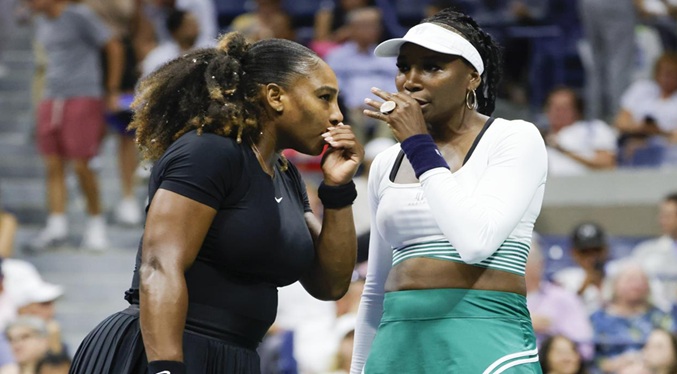 Las hermanas Venus y Serena Williams renuncian al dobles en Wimbledon