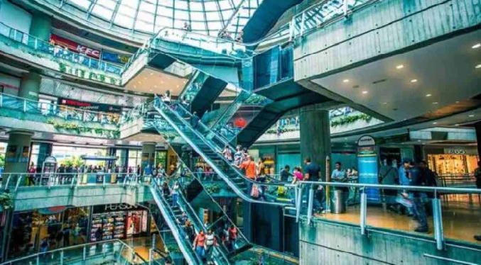 Centros comerciales avanzan en la revisión de sus estructuras